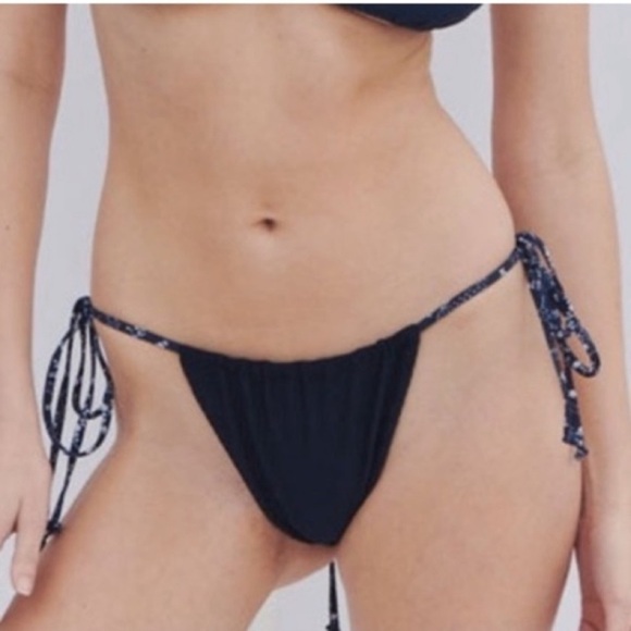 New! Frankie’s Bikini’s Tia ribbed thong string bikini bottom 3738 - Picture 1 of 10